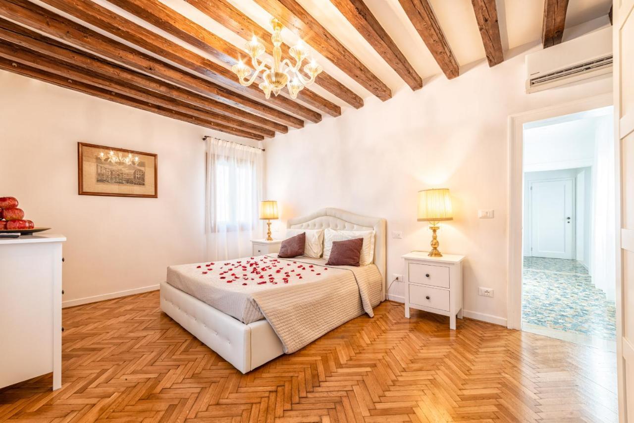 Casanova Fenice - Canal View Venezia Eksteriør bilde